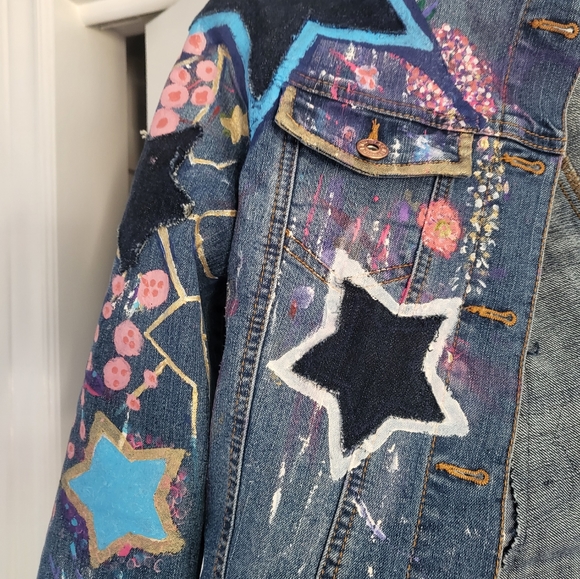 Handpainted small jean jacket.  Lovetree Denim - Picture 5 of 6